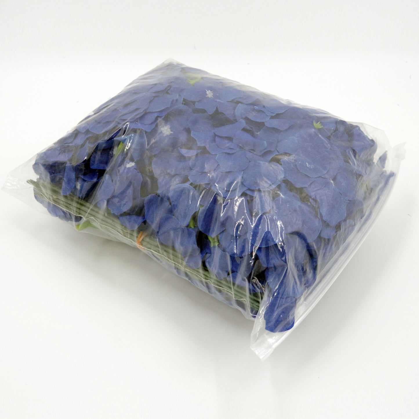 54 pieces of hydrangea 10 in a pack including branches, about 20CM in length